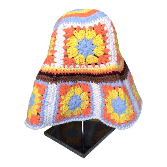 POL Crochet Granny Square Chenille Polyester Bucket Hat One Size NWOT - Picture 2 of 16